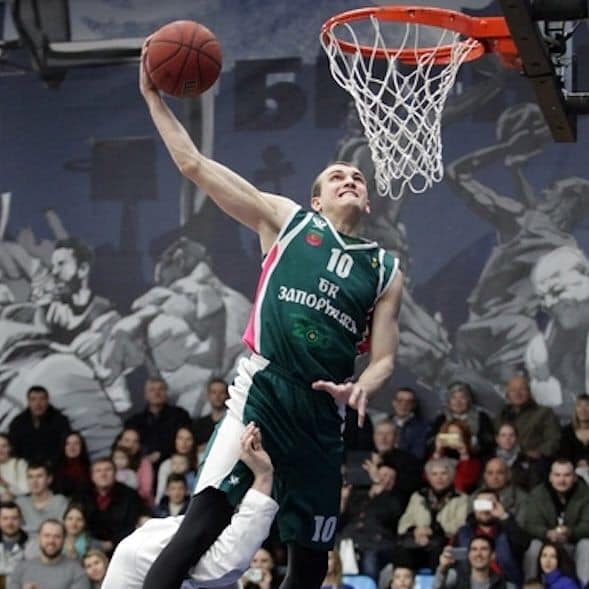 Известный запорожский баскетболист находится в коме: нужна помощь